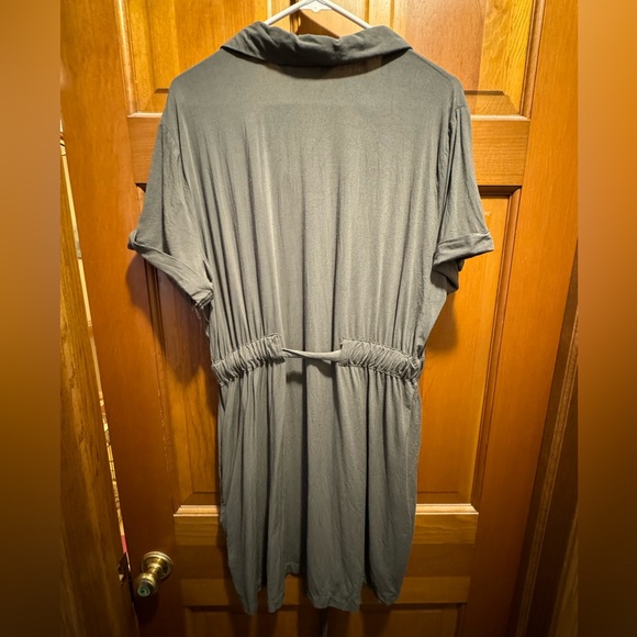 Button down dress, Women’s size XL - Picture 2 of 4